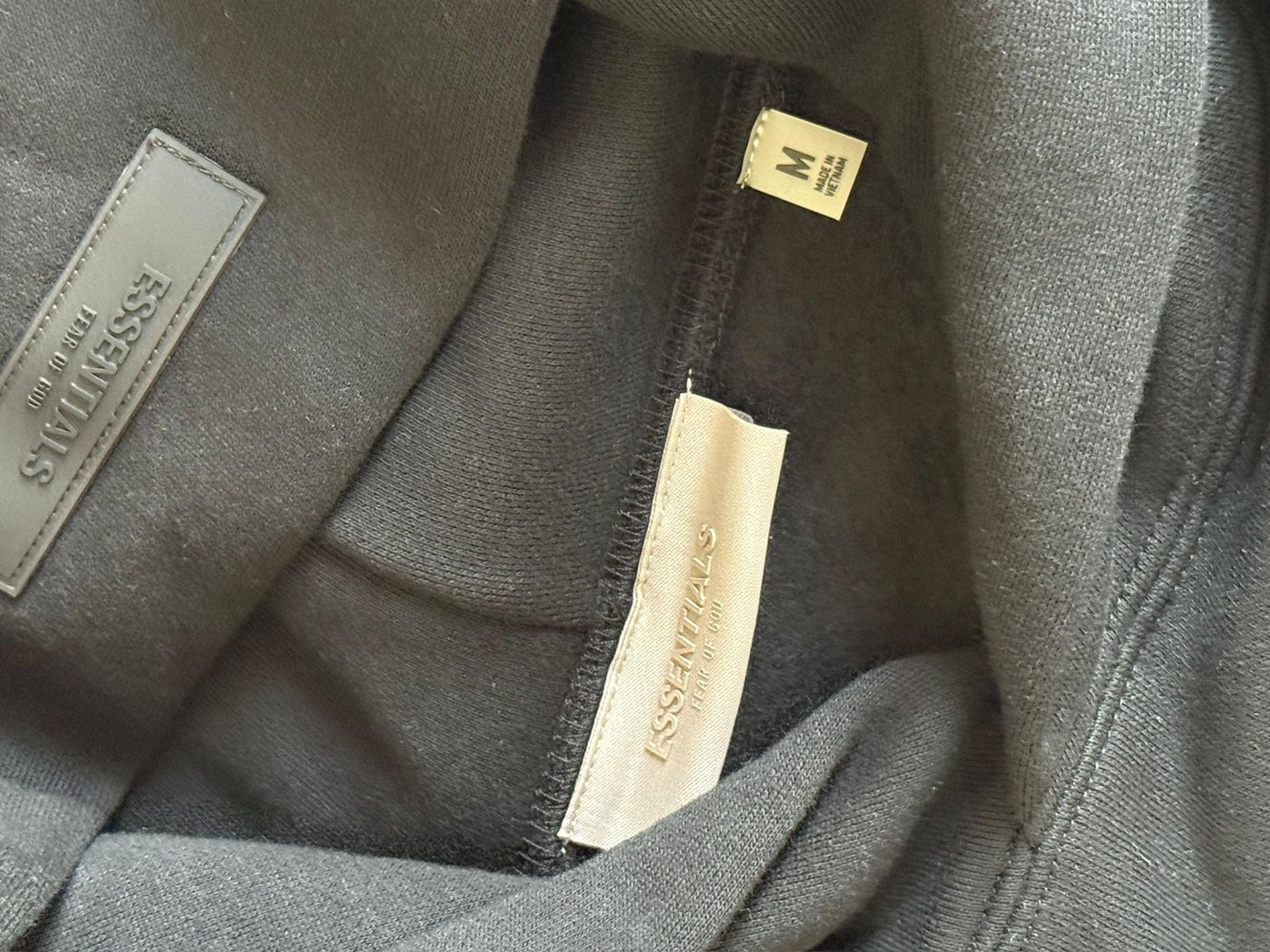 Hoddies Essentials ss22