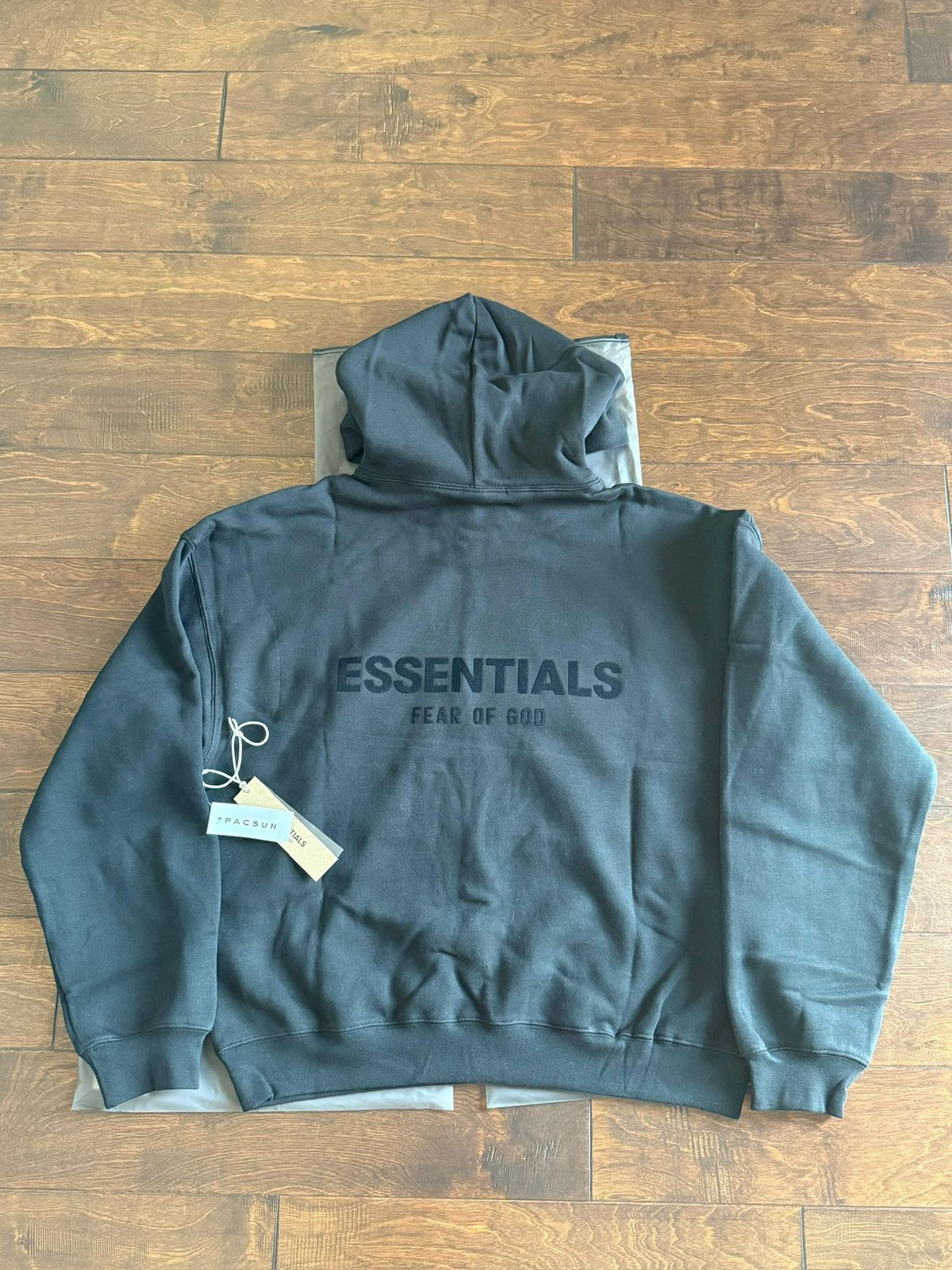 Hoddies Essentials ss22
